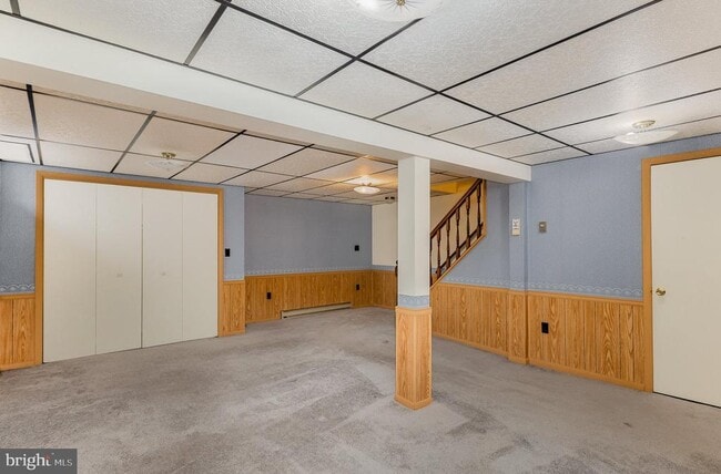 Building Photo - 1140 Hedgerow Ln