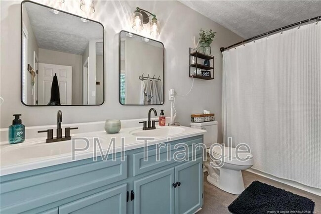 Building Photo - 608 Cashmere Ct