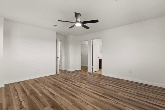 Building Photo - Stunning Ewa Beach 3BR Home with Solar, Huge Fenced Yard & Upgraded Interior