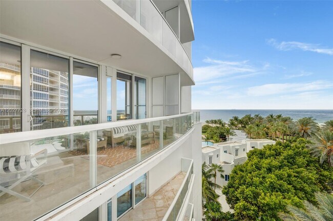 Building Photo - 50 South Pointe Dr