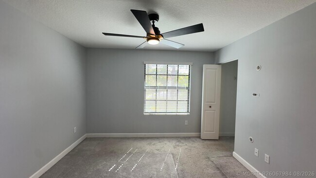Building Photo - 4230 Napoli Lake Dr