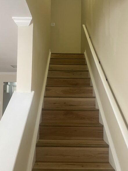 Building Photo - 125 Ellington Pl