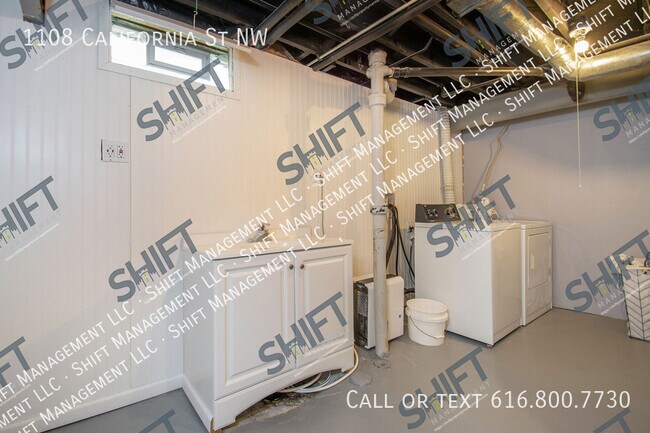 Building Photo - 1108 California St NW