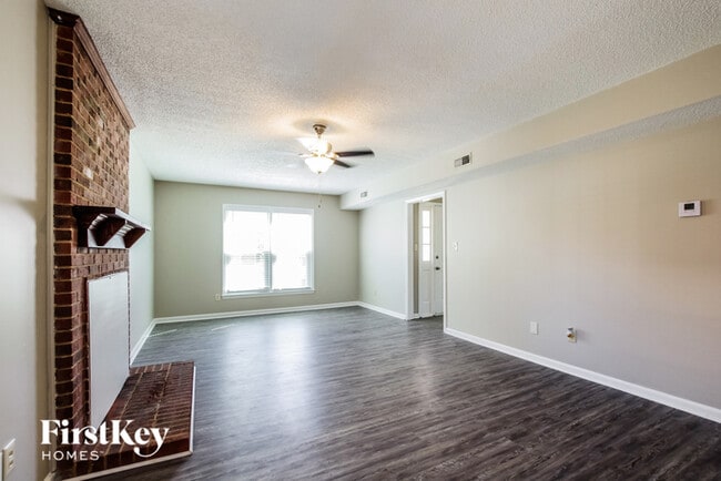 Building Photo - 11731 Charnwood Ct