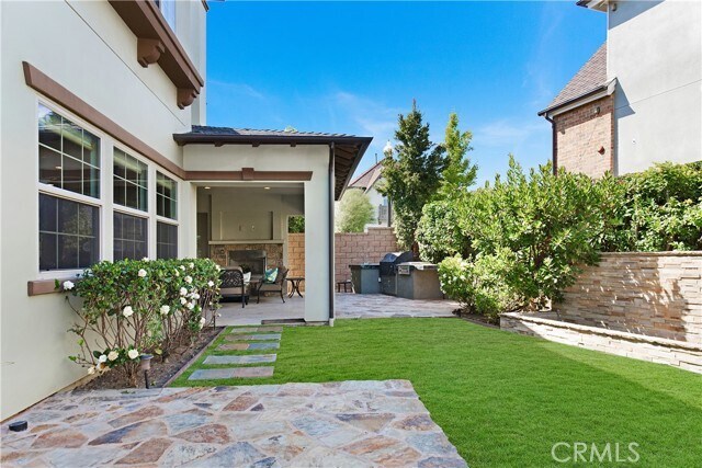 Building Photo - 4731 Oceanridge Dr