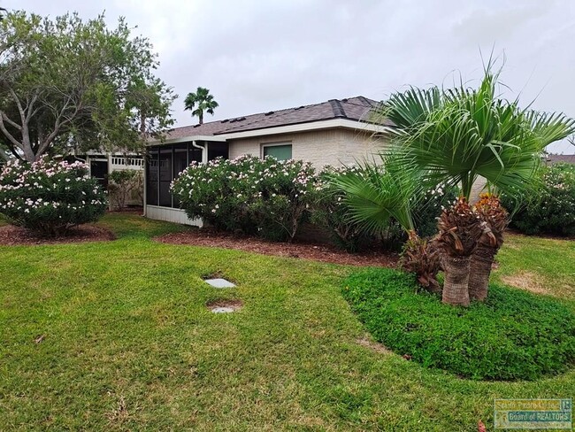 Building Photo - 1 Pinehurst Dr