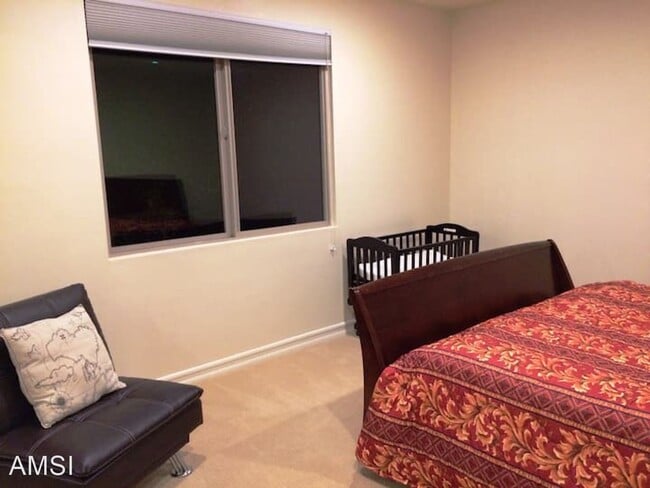 Building Photo - 5 br, 4 bath House - 2075 Torrey Pines Rd ...