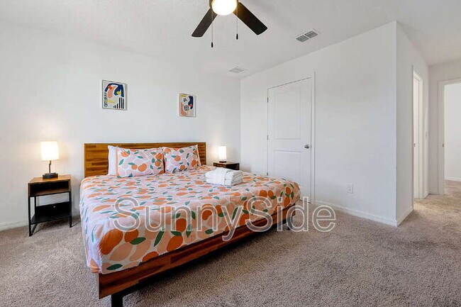 Building Photo - 2186 Derwent Dr