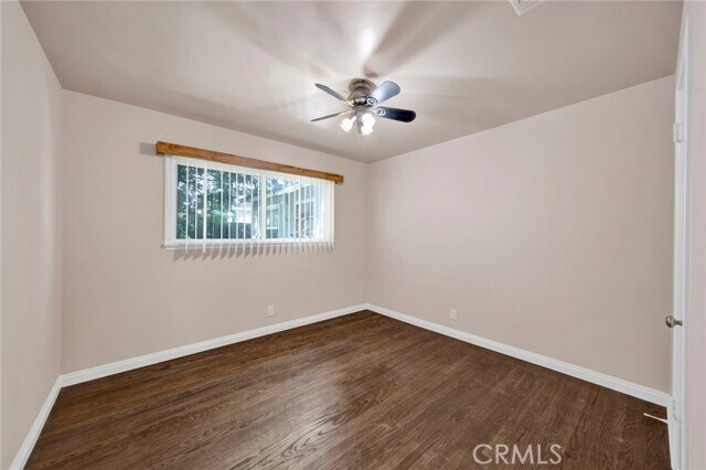 Building Photo - 240 N Shamrock Ave