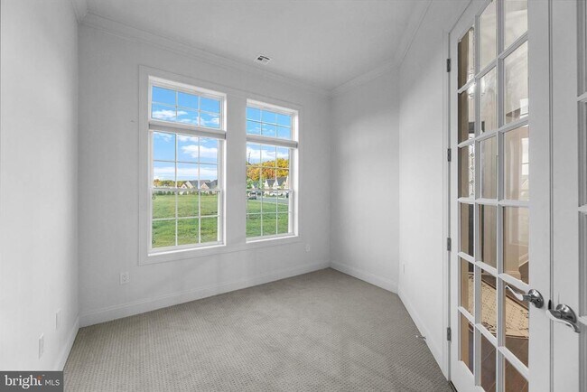 Building Photo - 105 Samjan Cir