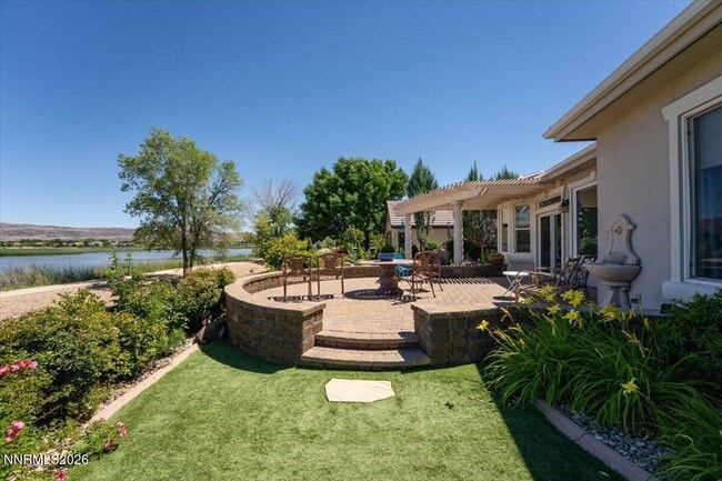 Building Photo - 7330 Island Queen Dr