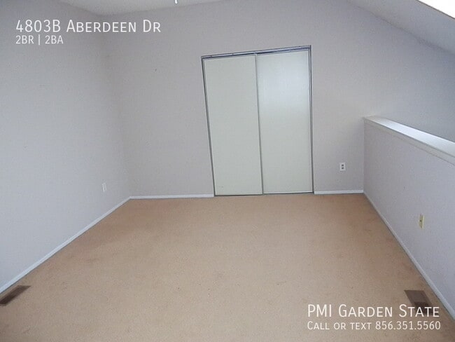 Building Photo - 4803B Aberdeen Dr