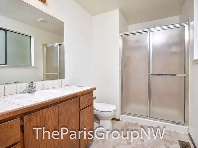 Building Photo - 14655 NE 179th St