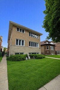 Building Photo - 9533 Schiller Blvd