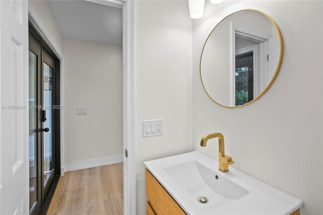 Building Photo - 12090 164th Ct N