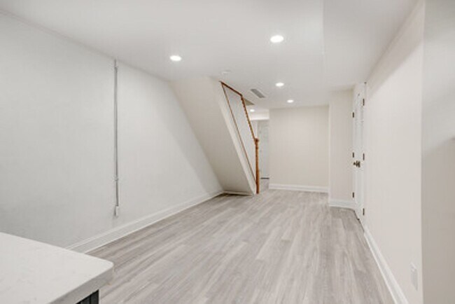 Building Photo - 513 Cobbs Creek Pkwy