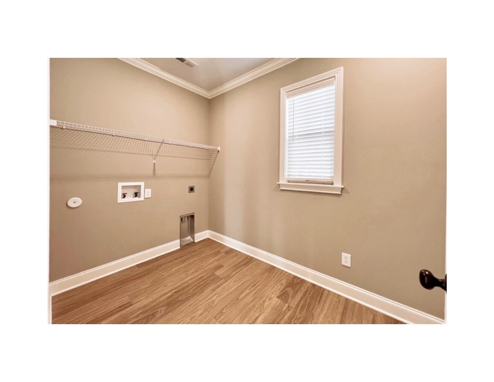 Building Photo - 9024 Kirkhaven Ln