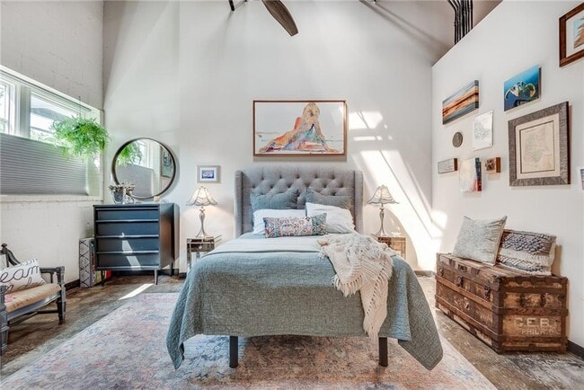 Building Photo - 5200 Peachtree Rd