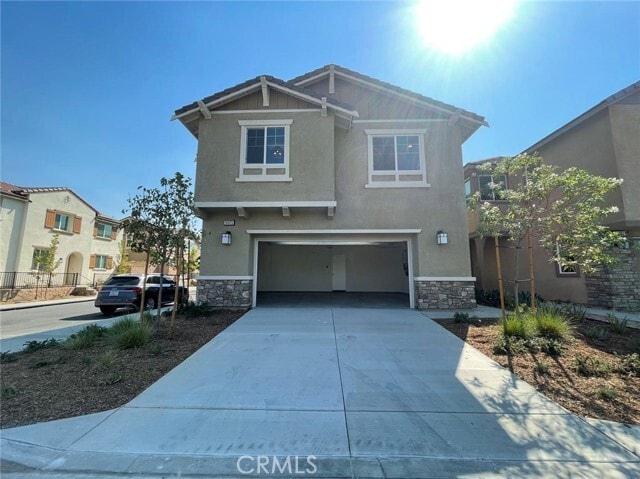 Building Photo - 16025 Symphony Ln