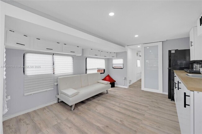 Building Photo - 22723 SW 114th Pl