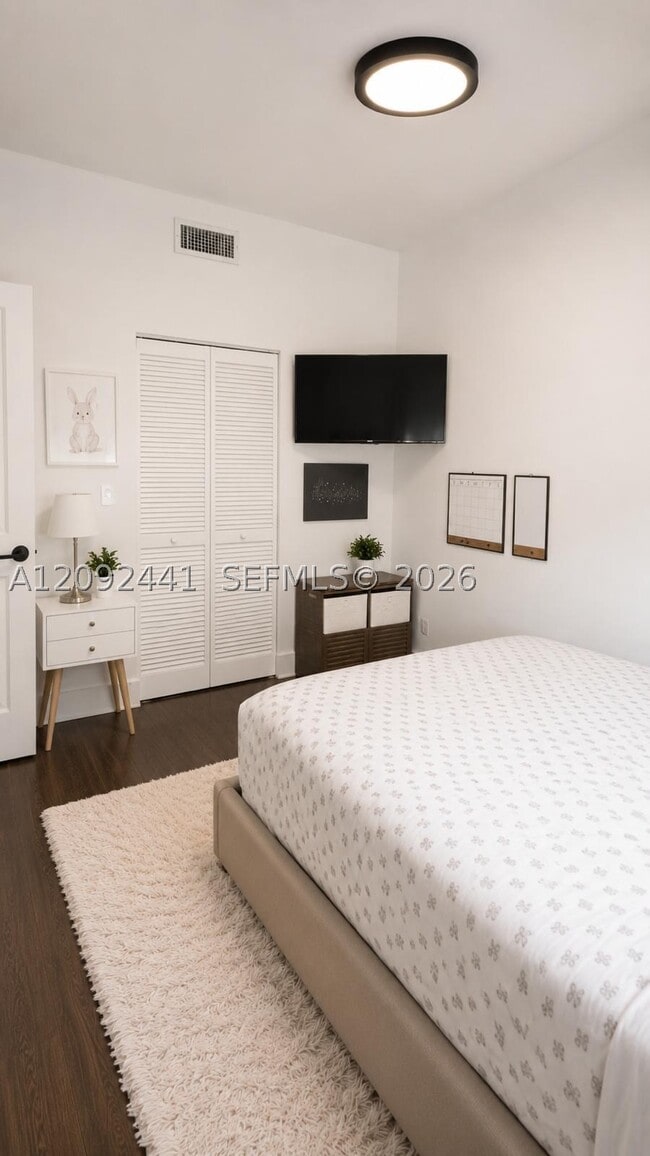 Building Photo - 8390 SW 72nd Ct