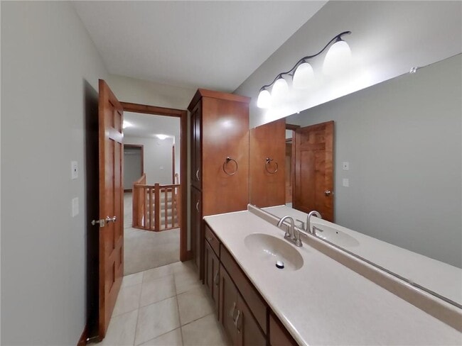 Building Photo - 11405 W Laketowne Dr