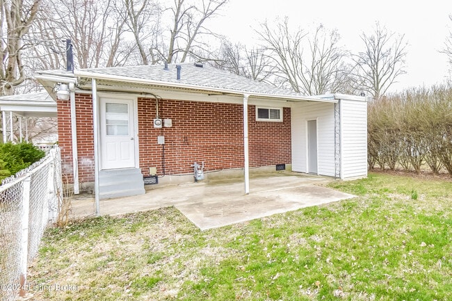Building Photo - 1604 Louise Ave