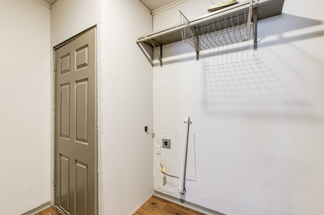 Building Photo - 2448 NW 42nd St