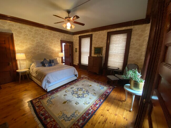 Building Photo - 182 Washington Ave