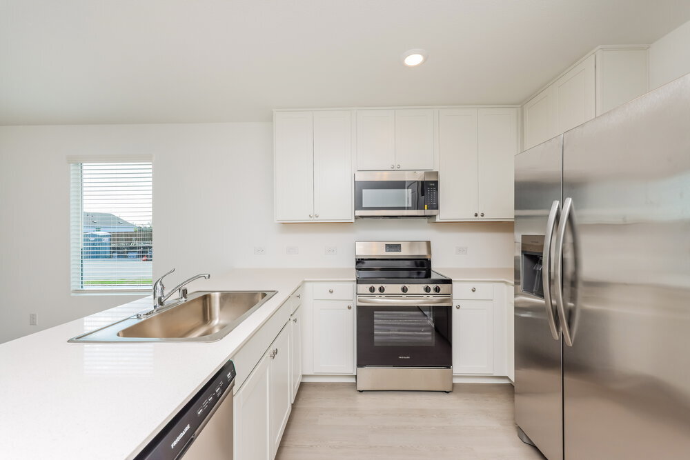 Building Photo - 1215 Maple St