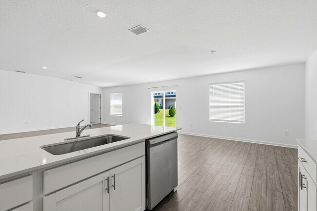 Building Photo - 14491 NW 165th Rd