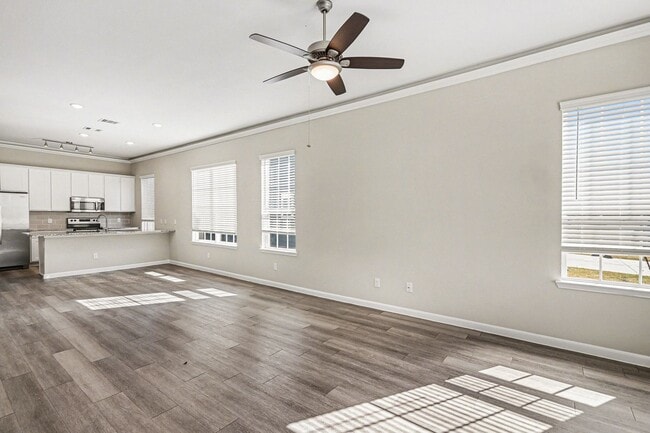 Building Photo - 19602 Pradera Meadows Loop