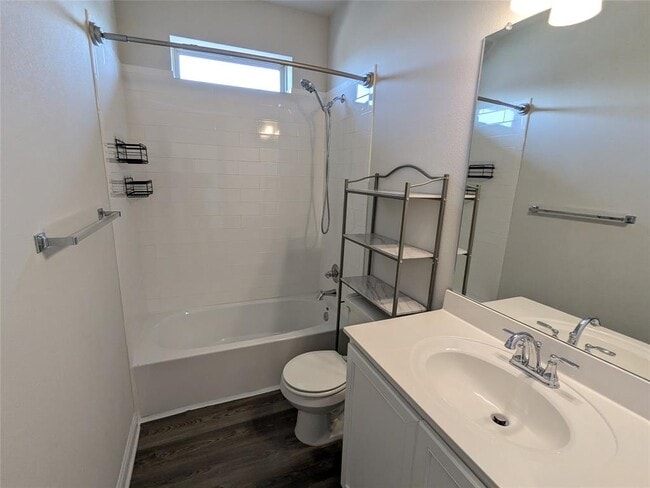 Building Photo - 8304 Mandela Bend