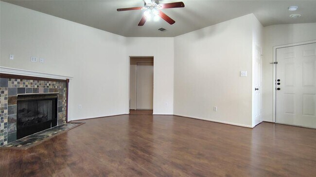Building Photo - 2611 Turtle River Dr
