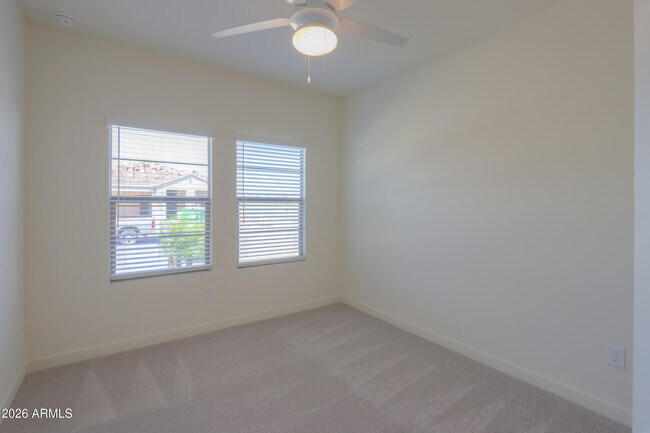 Building Photo - 40285 W Chambers Dr