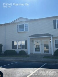 Building Photo - 2385 Vineyard Dr