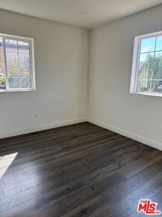 Building Photo - 2634 S Harvard Blvd