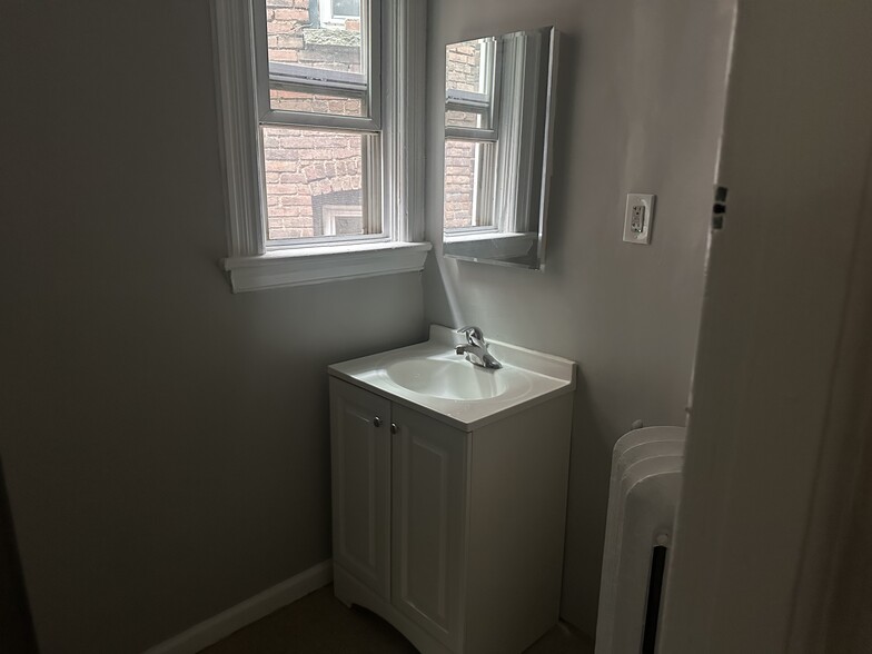 Primary Photo - 78 Liberty St