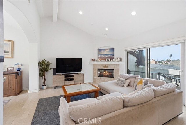 Building Photo - 2111 Carnegie Ln