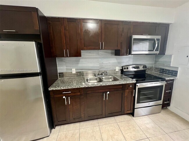Building Photo - 262 NW 57th St