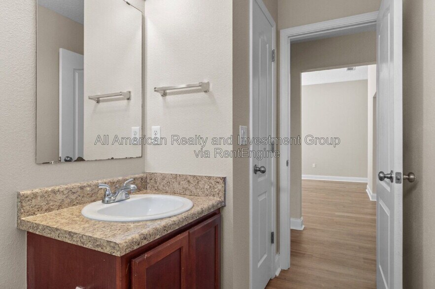 Building Photo - 6255 Bullet Dr