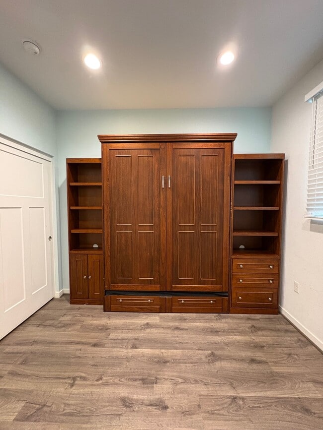 Building Photo - 13218 Shaw Ln