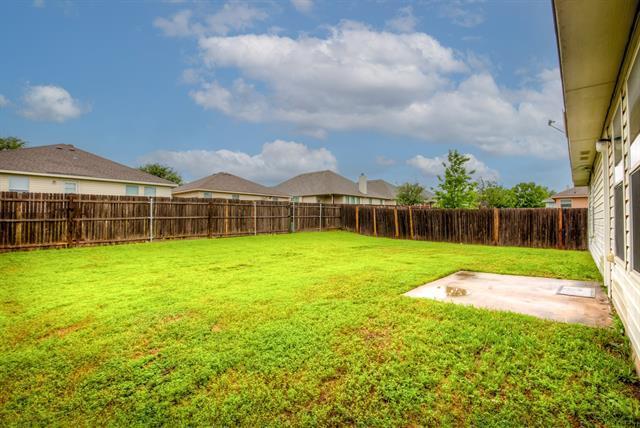 Building Photo - 705 Poncho Ln