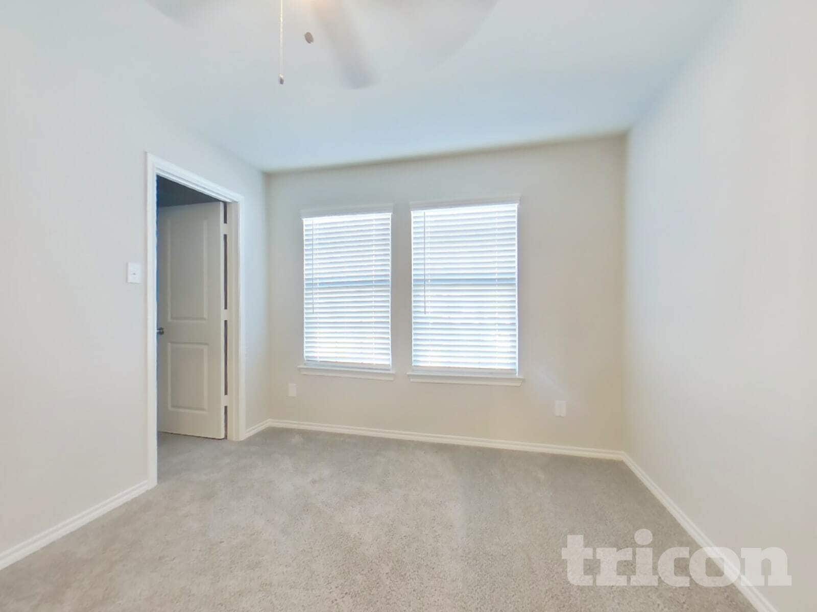 Building Photo - 3609 Doris Dr