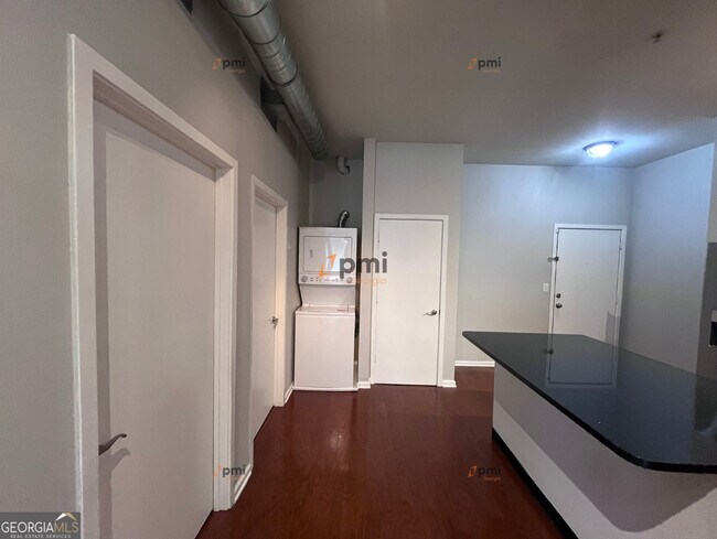 Building Photo - 5300 Peachtree Rd