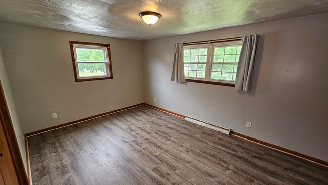 Building Photo - 1087 Delwood Rd