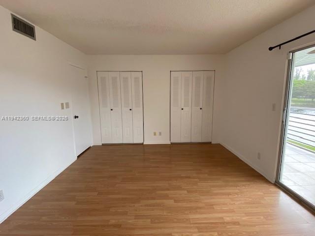 Building Photo - 1902 Bermuda Cir