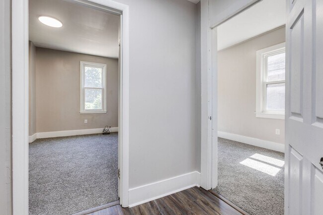 Building Photo - 2641 S 18th St