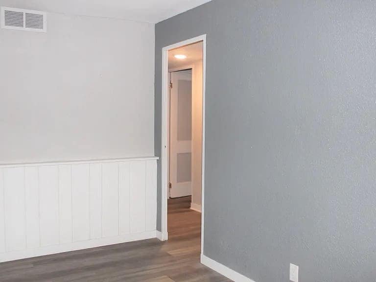 Building Photo - 1421 N Adams St