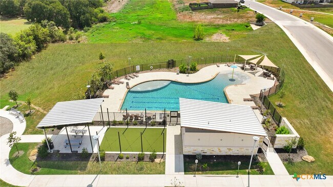 Building Photo - 801 Cinnamon Teal